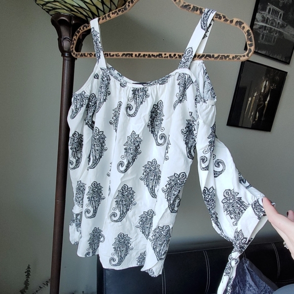 Design History Tops - 2 for 20 Design History off the shoulder top